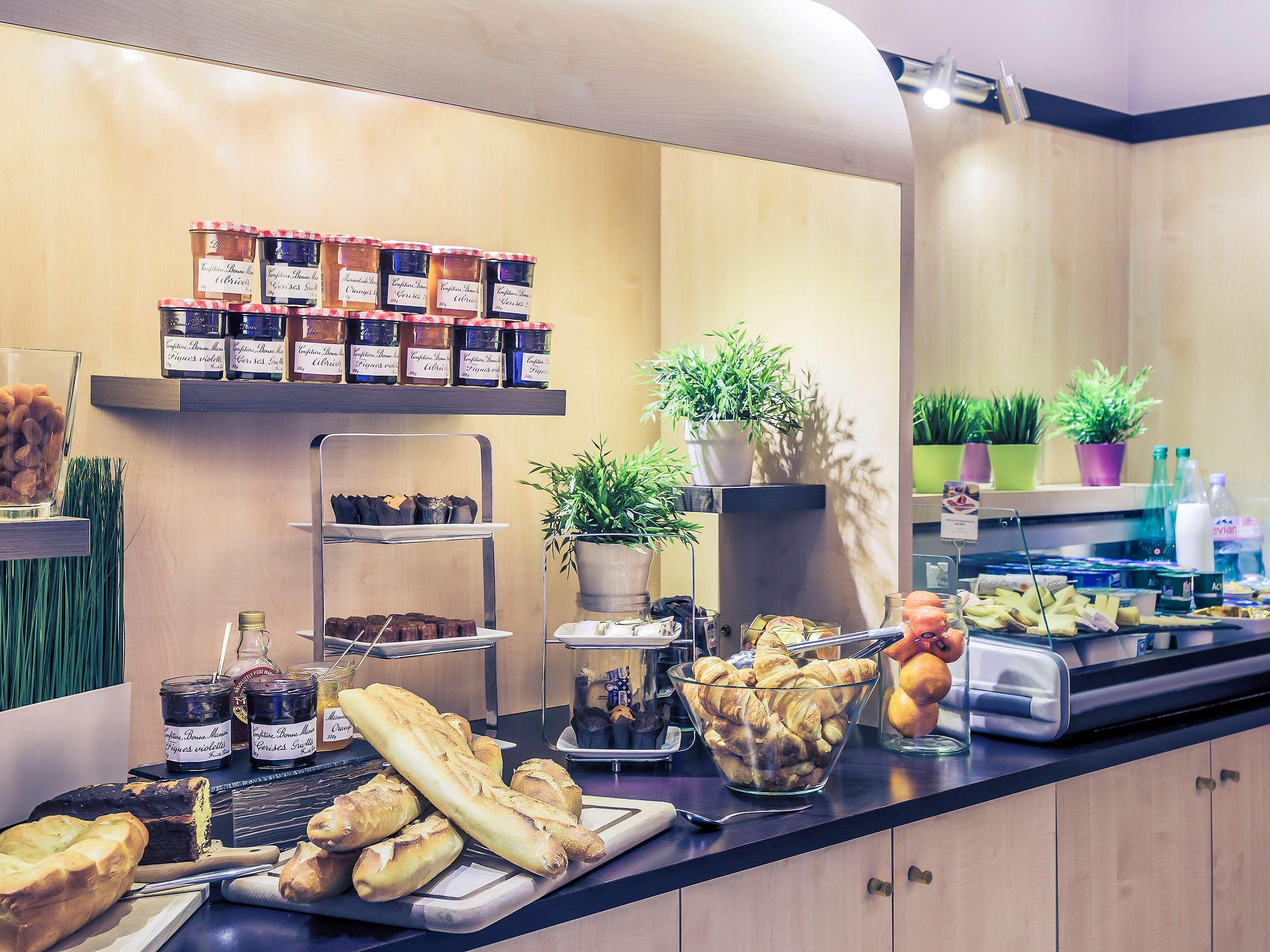 Mercure Tours Centre Gare Et Congres Bagian luar foto