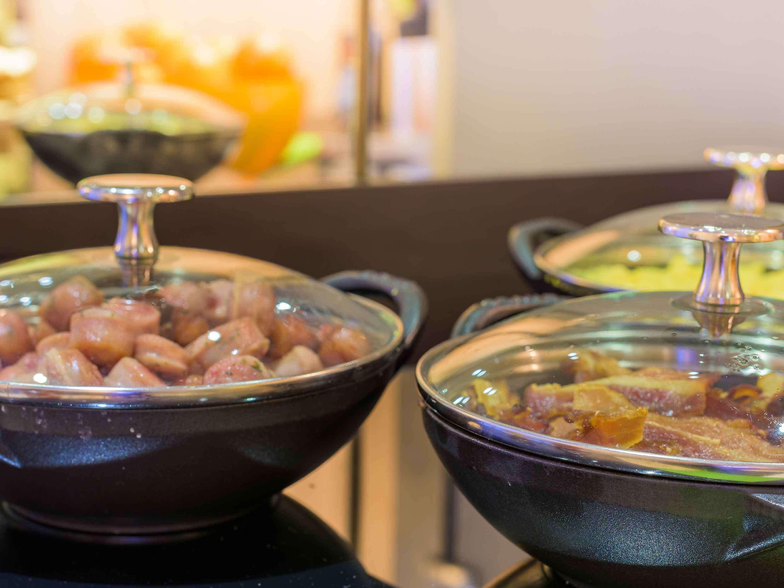 Mercure Tours Centre Gare Et Congres Bagian luar foto