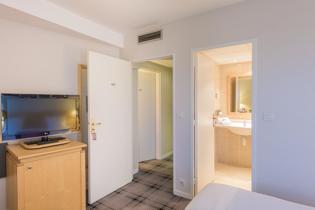 Mercure Tours Centre Gare Et Congres Bagian luar foto